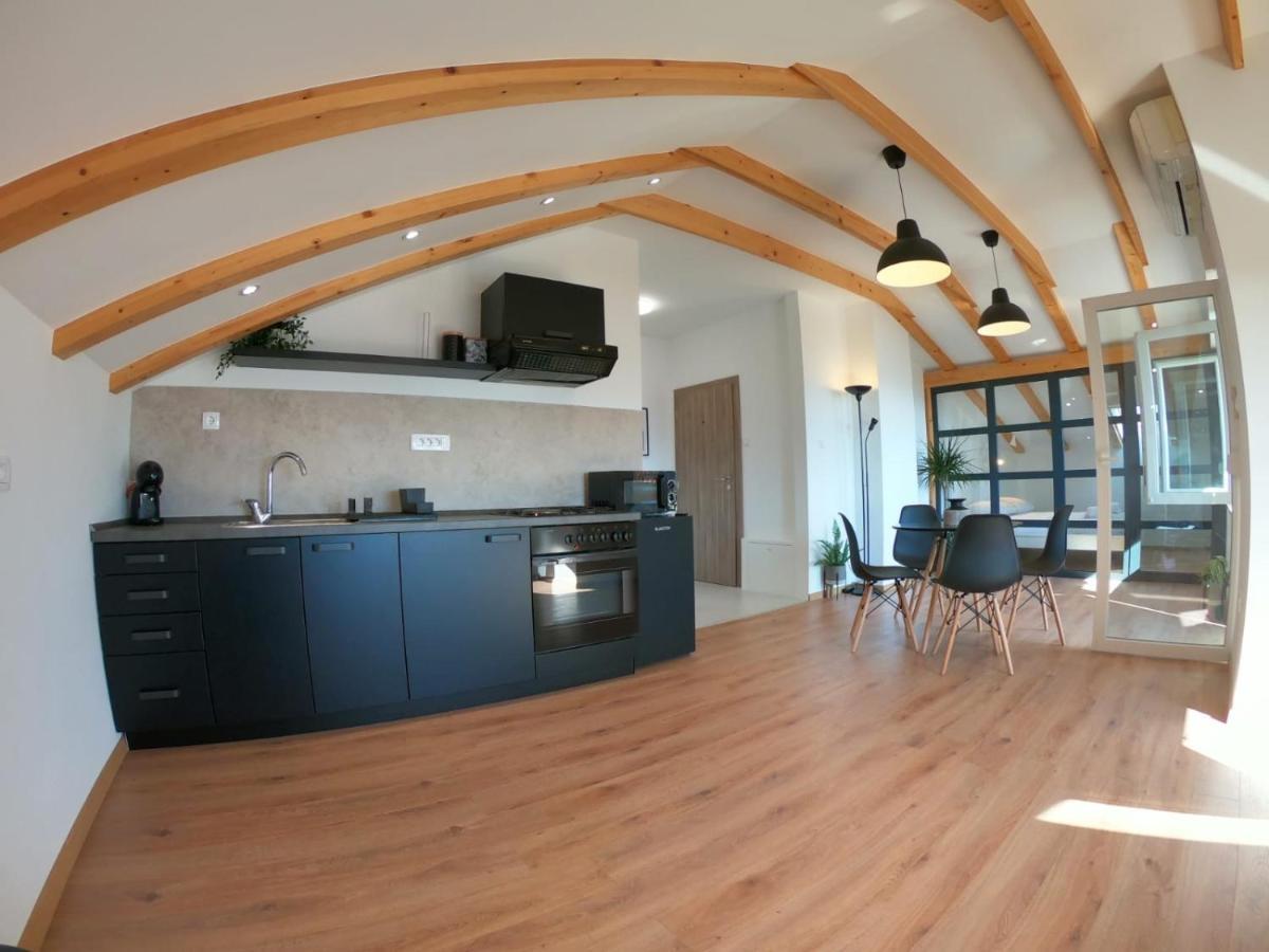 Sun-Drenched Apartment "The View" Zadar Buitenkant foto