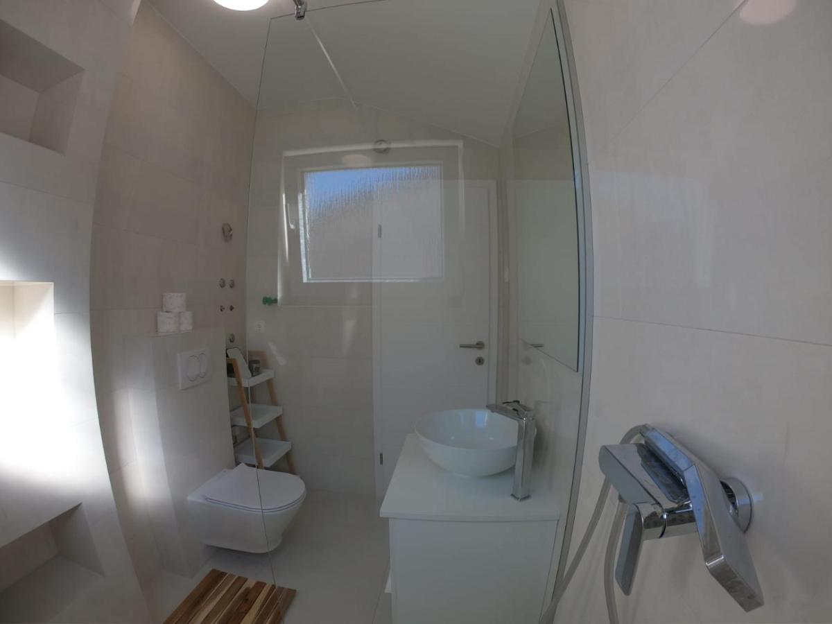 Sun-Drenched Apartment "The View" Zadar Buitenkant foto